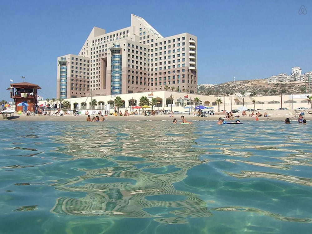 Apartment on the Beach