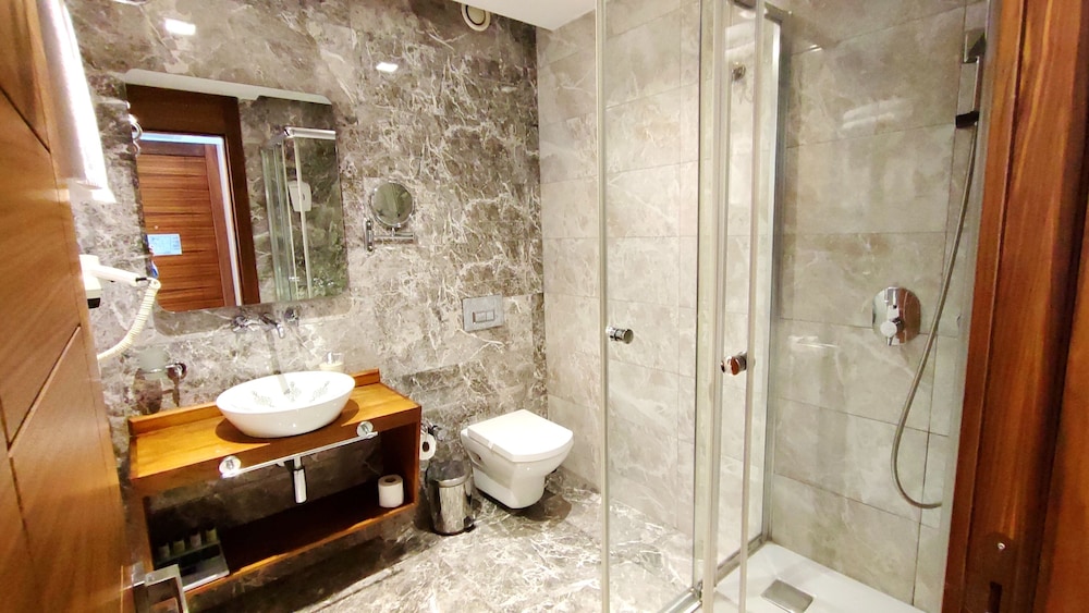 Old Port Otel - Image 62