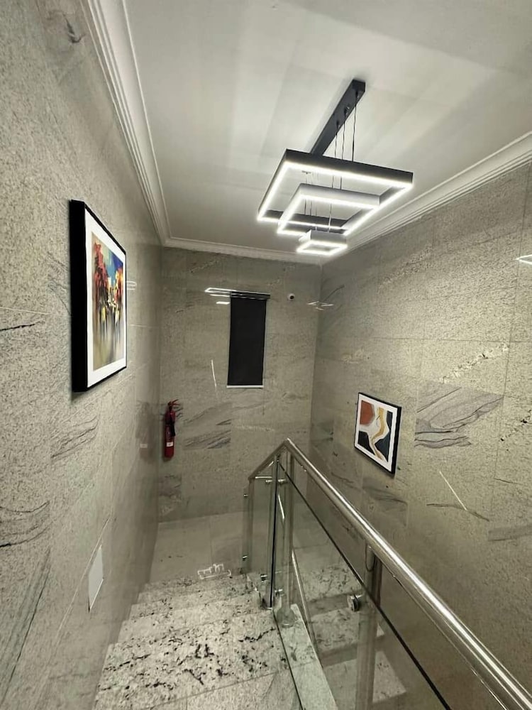 DE CALMA APARTMENTS