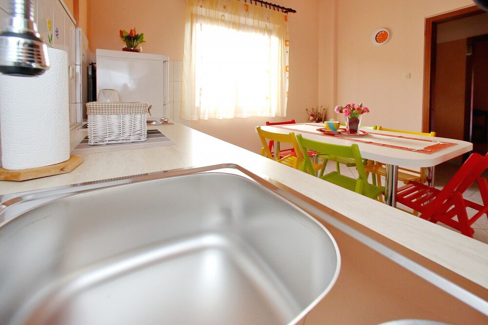 Julijana - Economy Apartment - A1 view 3