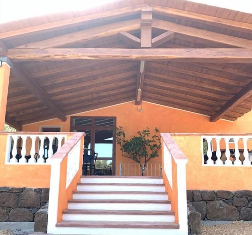 Agriturismo Vicino al Mare Gulunie view 3