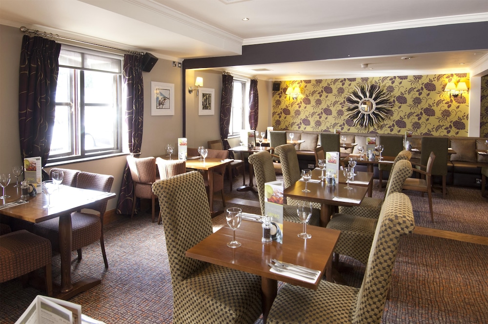 Premier Inn Exeter Central St Davids