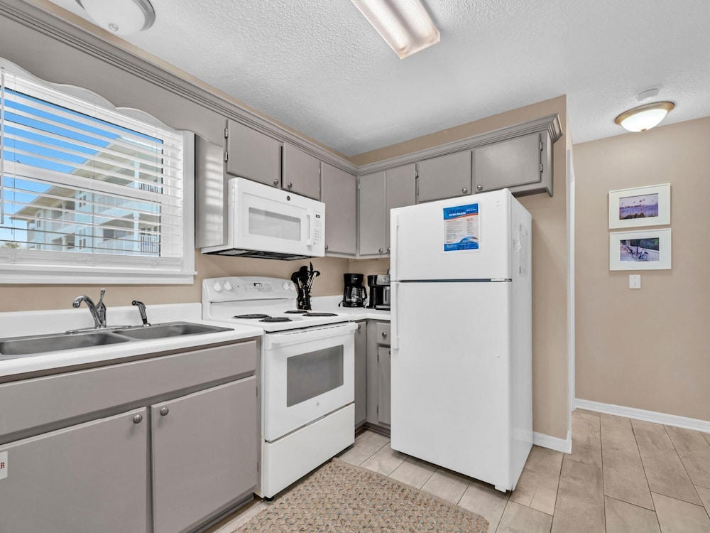Beachside Villas 1211