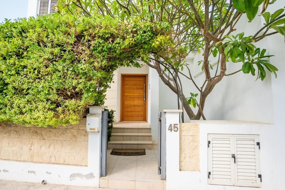 Beachfront 3 BDR Villa With Pool