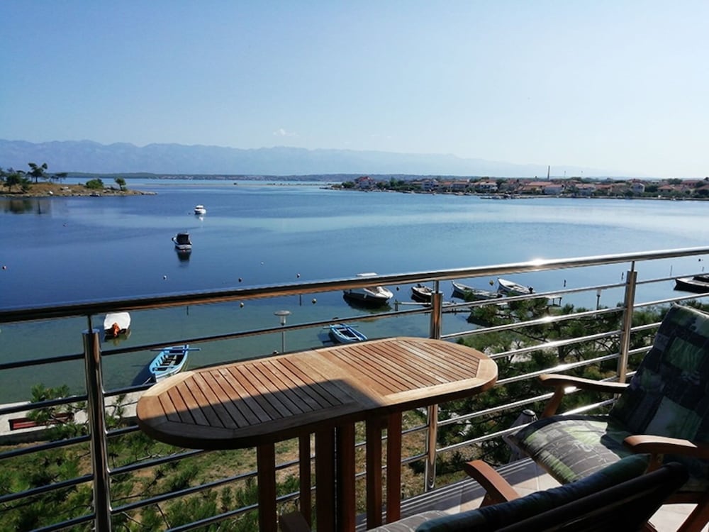 Ljilja - 10m From the sea With Parking - A3 view 5
