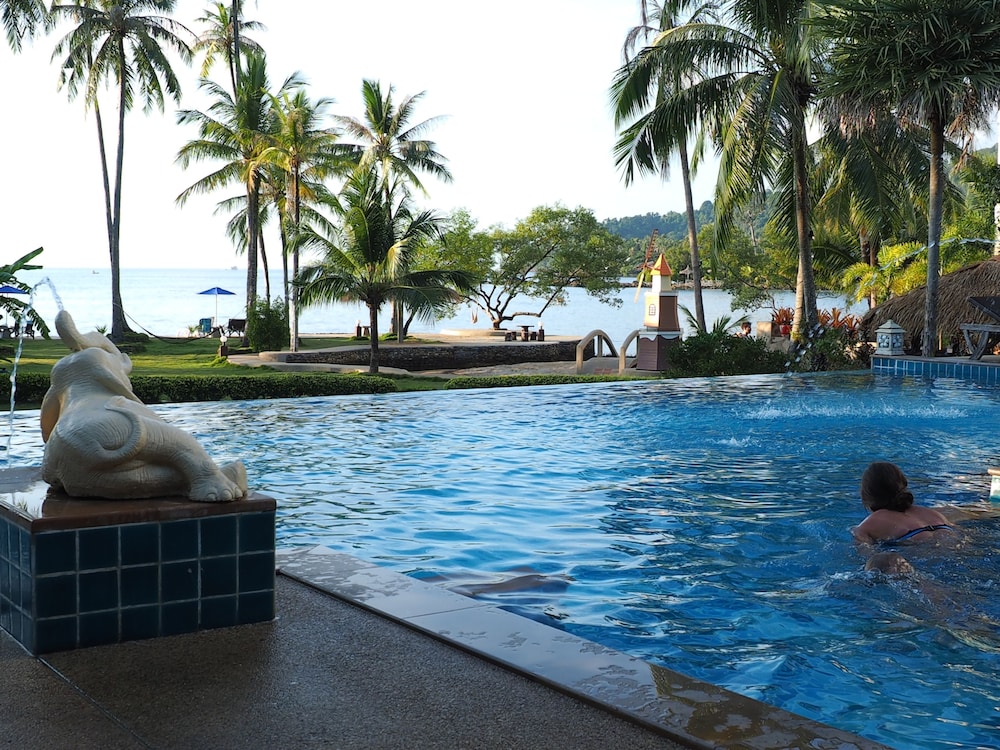Bailan Beach Resort