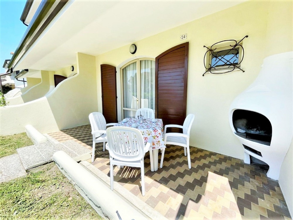 Villa in Porto Santa Margherita With Garden