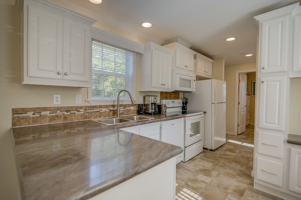 Crystal River Vacations - Sun Retreats Crystal River - Property Image 4