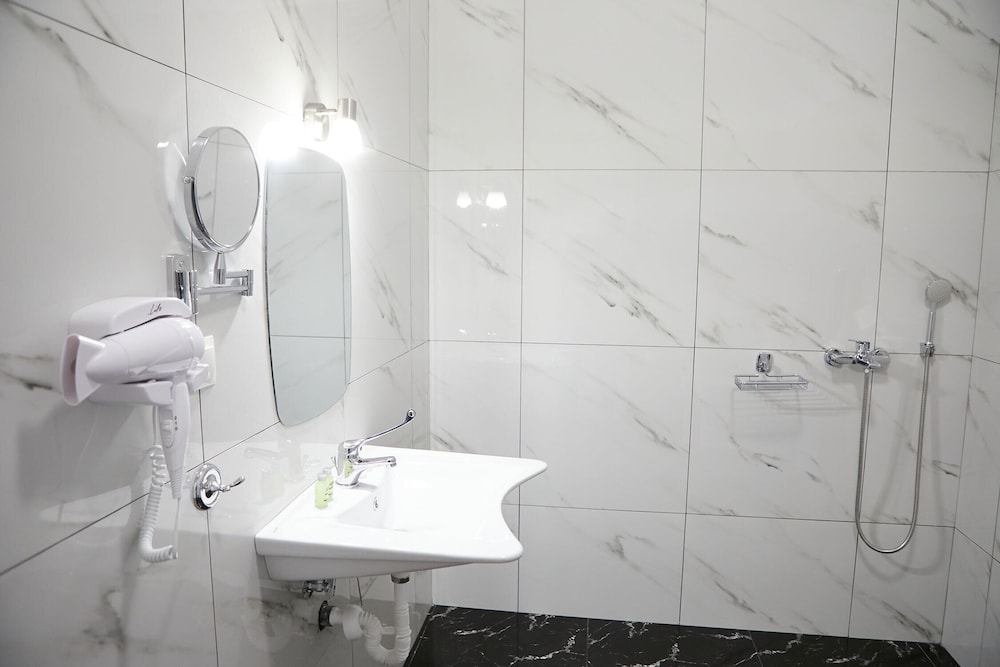 Romilia Guesthouse