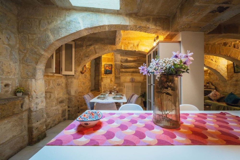 Traditional 500 Year old Gozitan Townhouse
