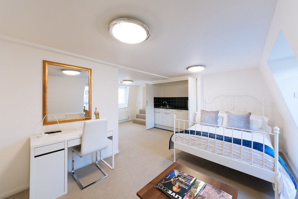Mayfair Guesthouse