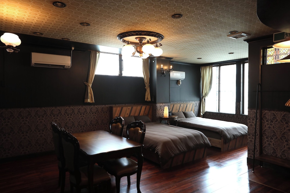 Trip Shot Hotels Koza