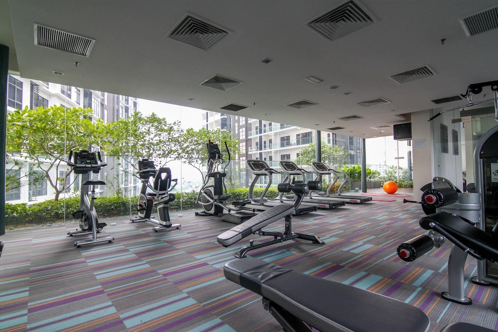 Summer Suites Residences By Plush