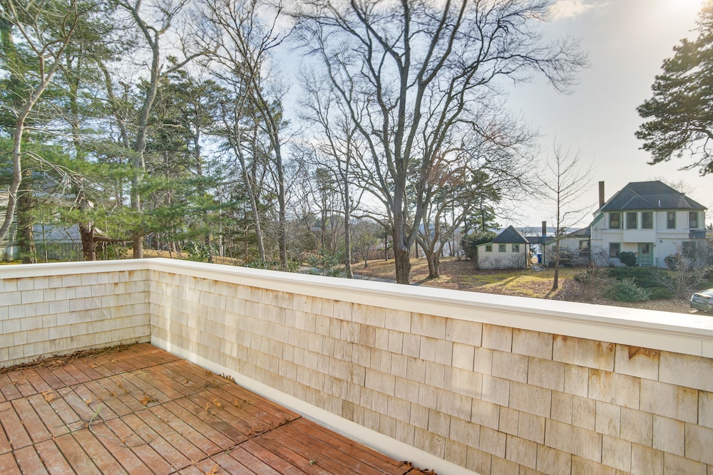 1 Mi to Beach: Cape Cod Family Home in Bourne!