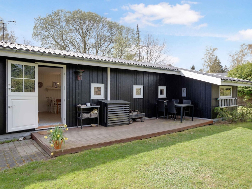 5 Star Holiday Home in Hornbaek