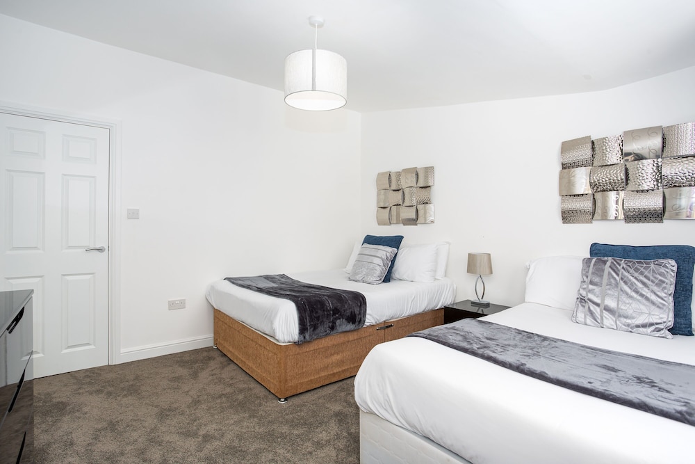 Preston Mews 2 view 3