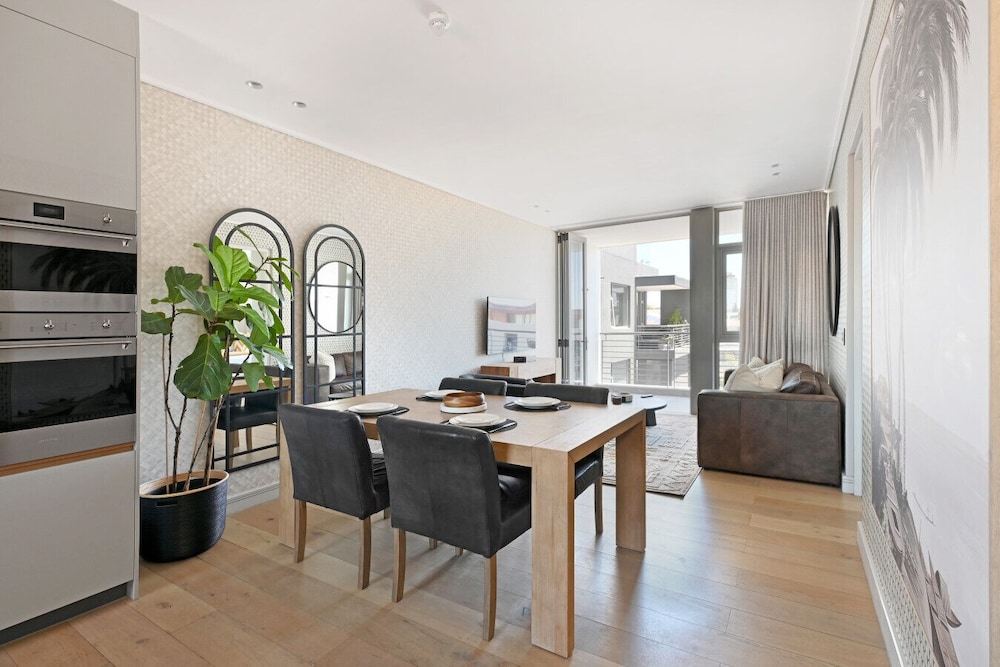 Quiet 2-bed Green Point Retreat Rooftop Pool