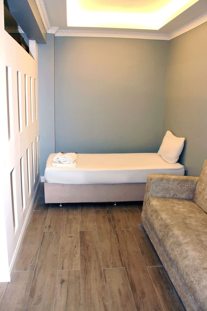 Big Life Otel - Image 118