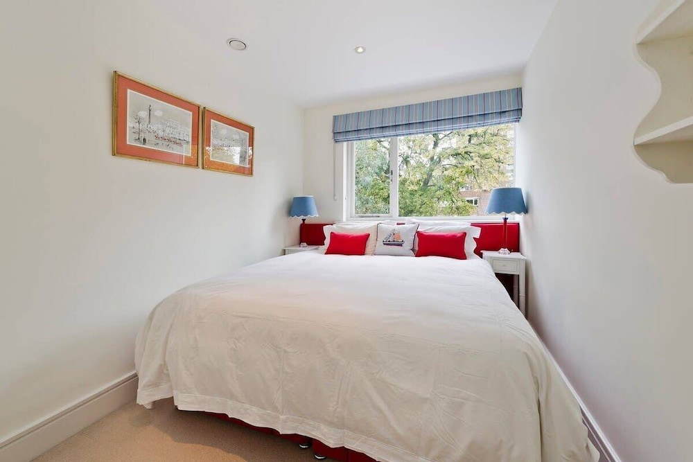 4 Bedroom House, Holland Park
