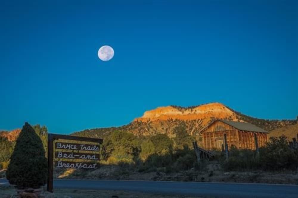 Bryce Trails Bed and Breakfast