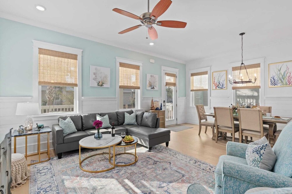 Walk to the Beach, Pool, 5bdr, 3 Porches Beach Sea-ker's Retreat by Avantstay