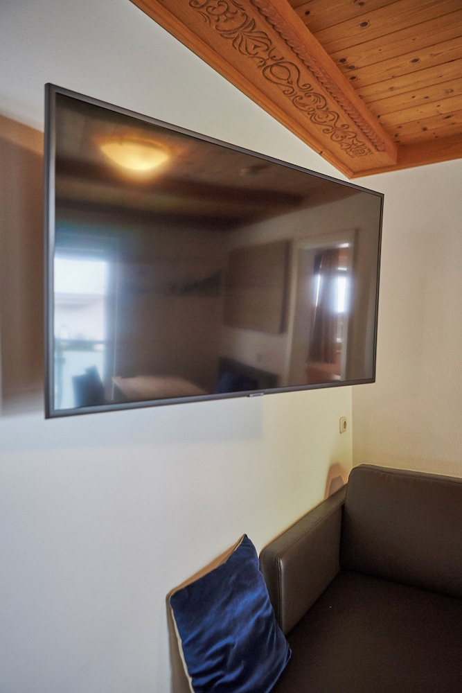 Delfi Ski & Bike Apartments
