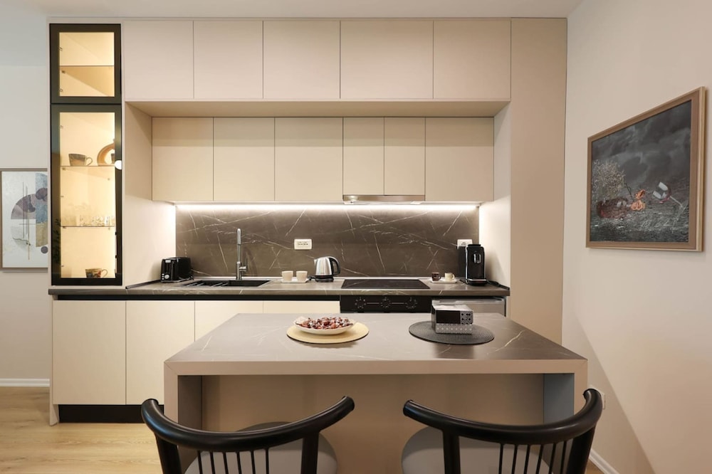 Grandstay Apartments 008