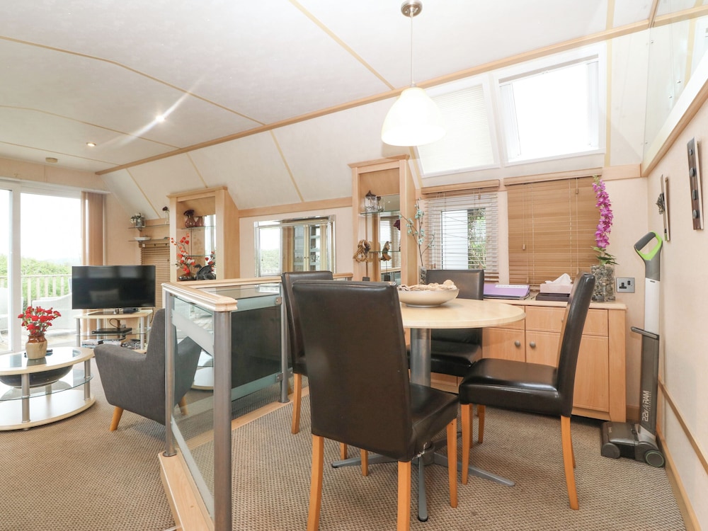 Coed Llai Lodge