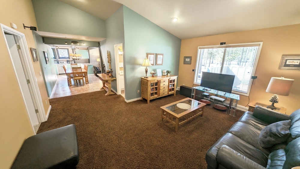 Trapper 11 3 Bedroom Home