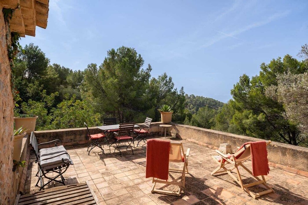 Royal hideaway & retreat Calvia view 2