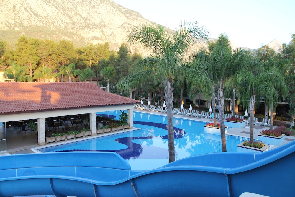 Champion Holiday Village - All Inclusive