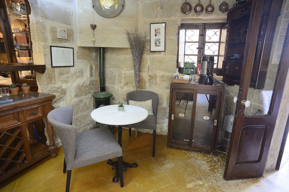 The Burrow Guest House