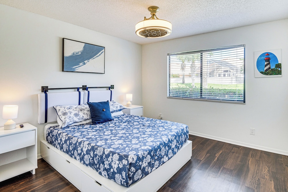 2 Mi to St Augustine Beach: Home w/ Pool Access