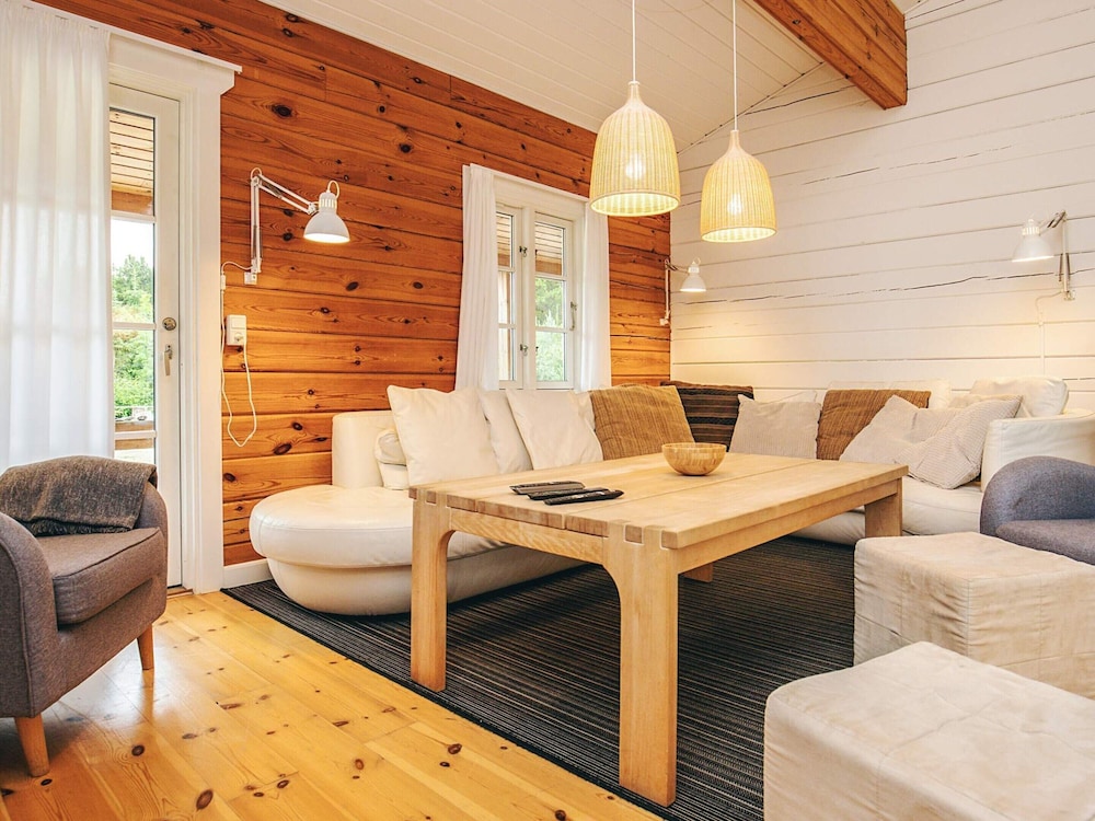 4 Star Holiday Home in Vaeggerlose
