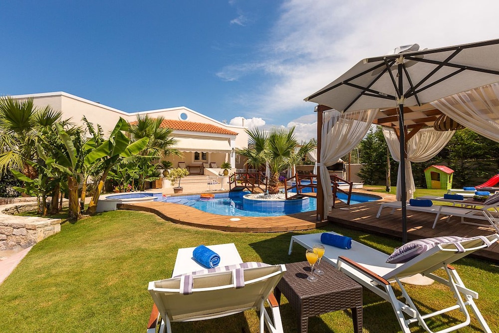 Cretan Residence Mediterranean Luxury Private Villas
