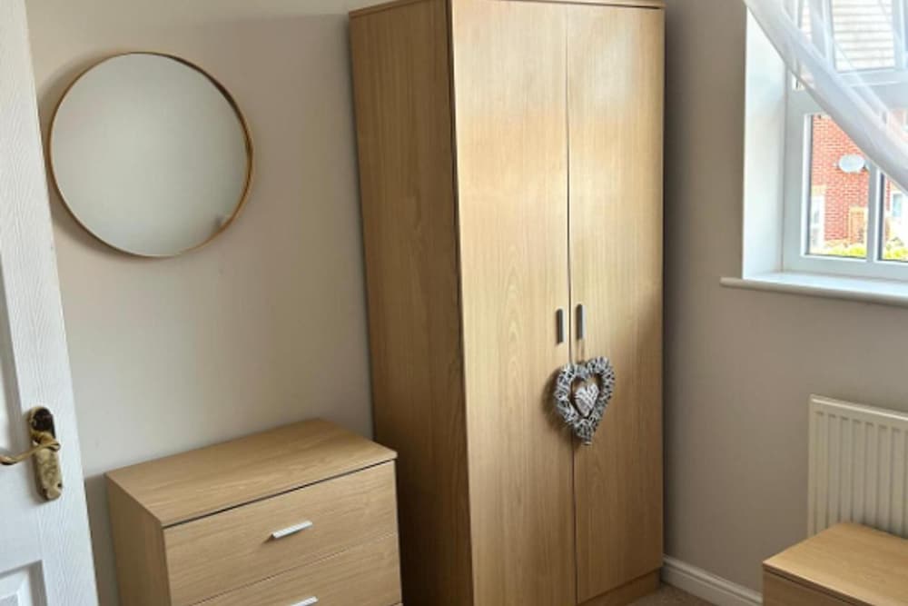 2 Bed-sleeps 3-parking-town Centre