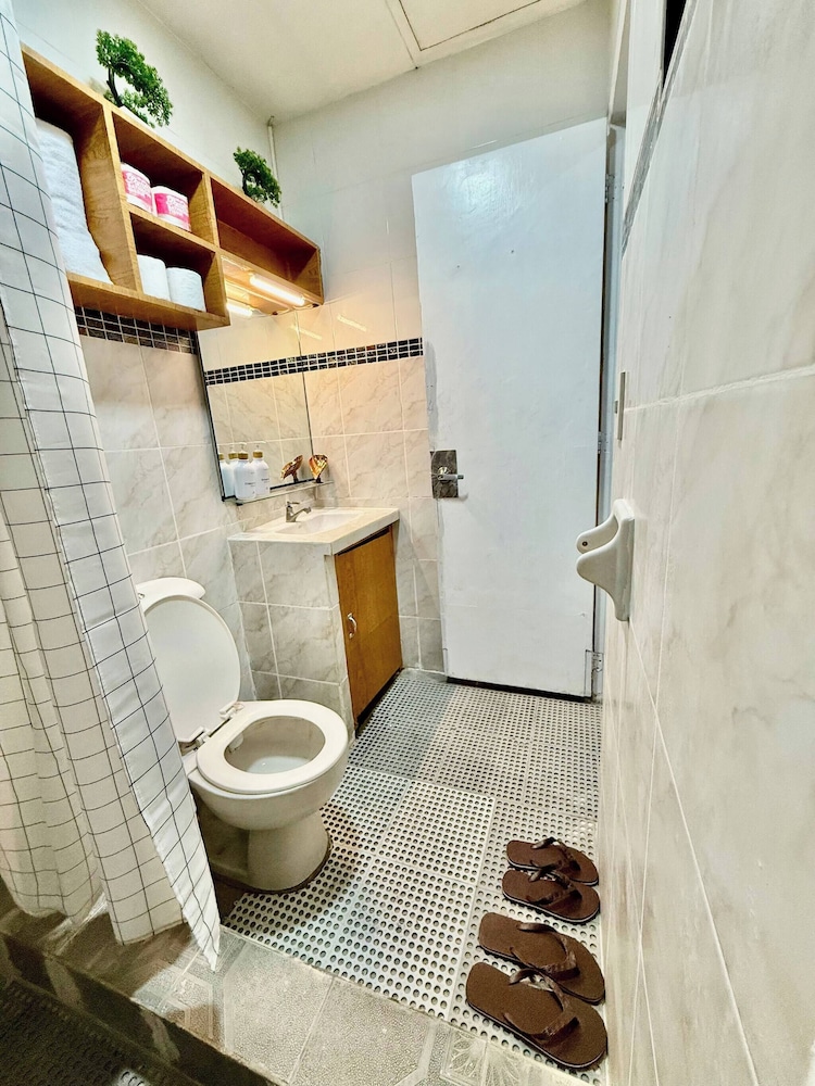 Axon Cozy Modern House #B Near The Walking Street