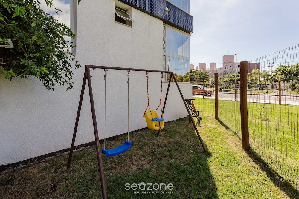 Full Apartment at Ingleses Beach-sc Gge203