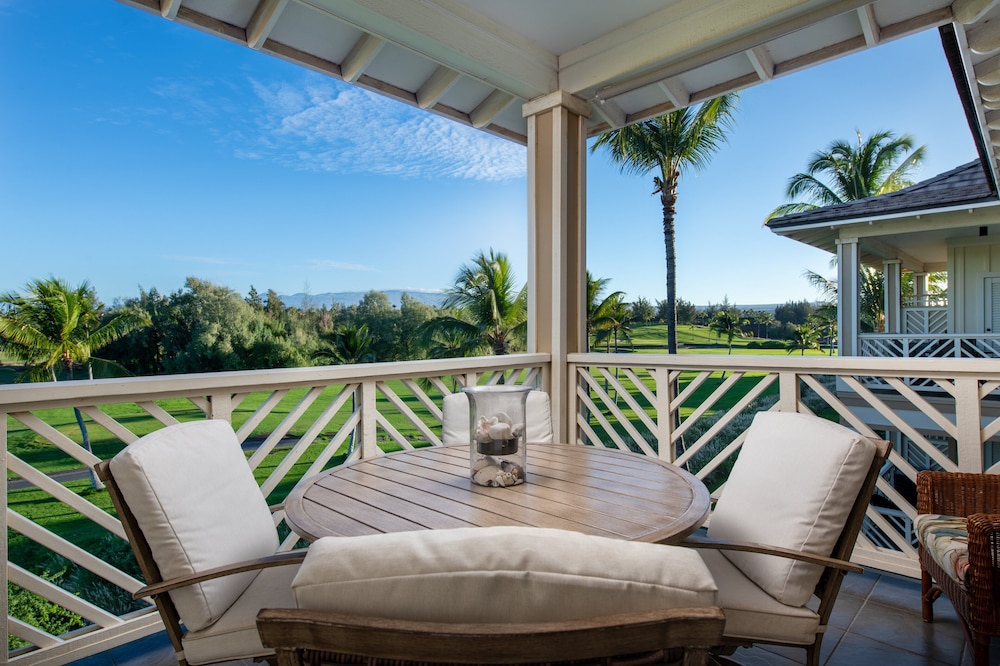 Tropical Top-floor Getaway - Fairway Villas G32 w/ Loft & Views