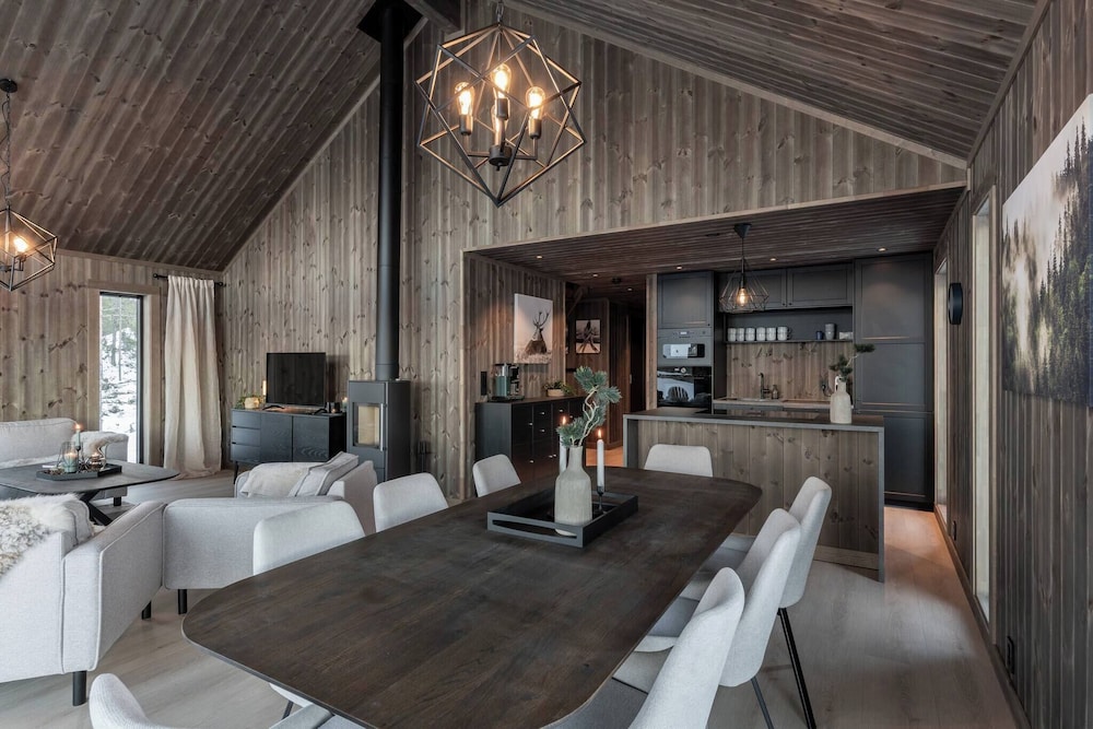 Luxury Holiday Home, Skiing, Sauna, Remote Office
