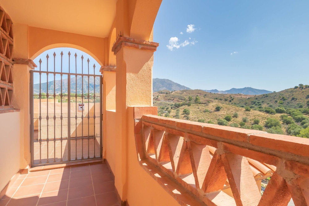 Mijas Golf Boutique Apartment - Golf & Leisure