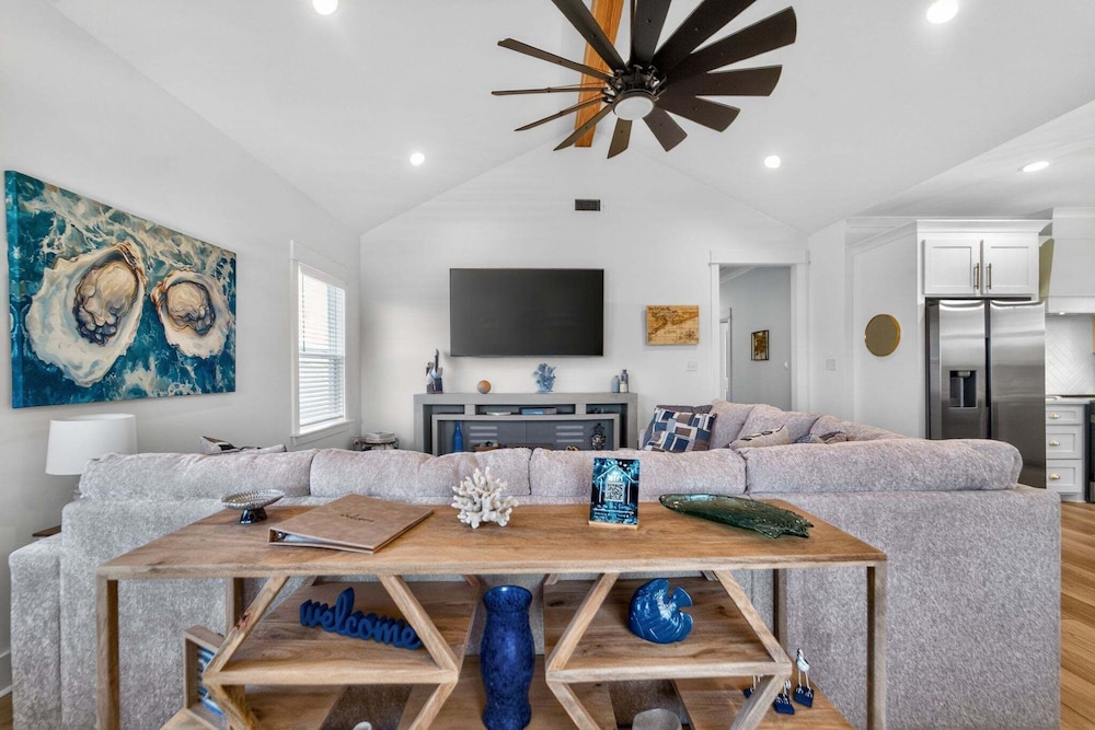 Bayou Bay Breeze 4 Bedroom Home