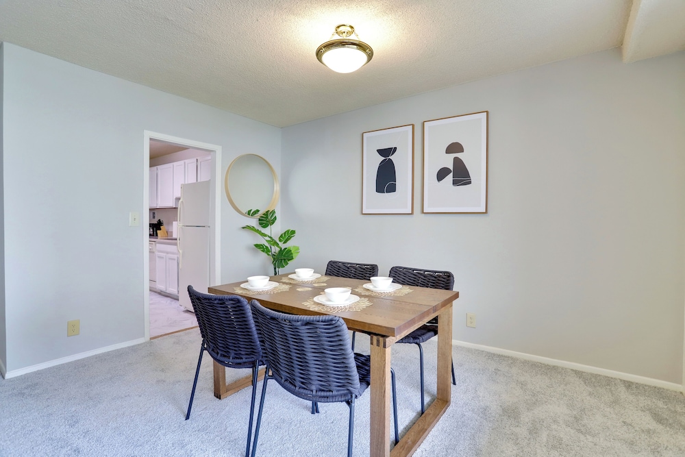 Immerse Yourself in This Beatiful Apt