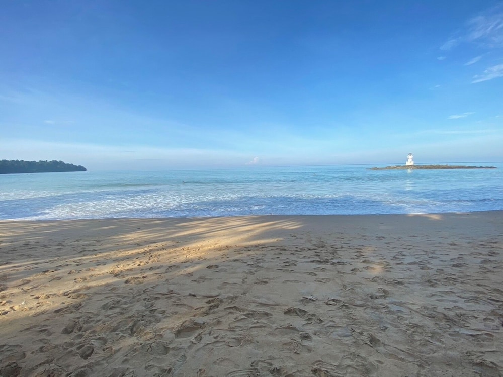 Private 2 Bedrooms Villa Near Waterfall in Khao Lak-terrace Large Bubble Jacuzzi