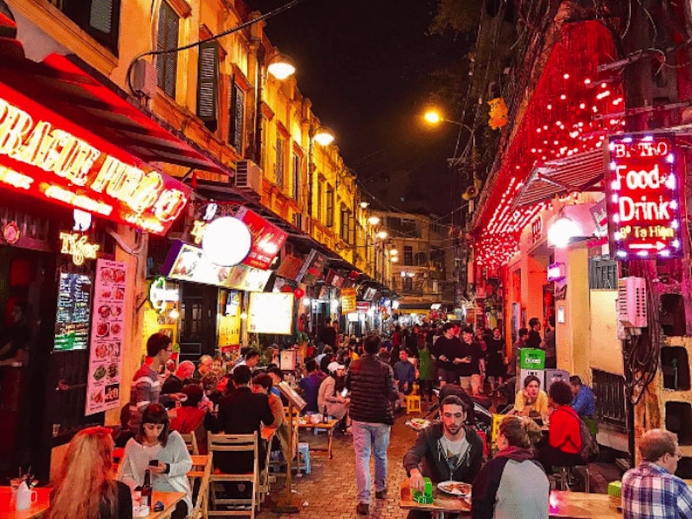 Dollar Homestay & Travel