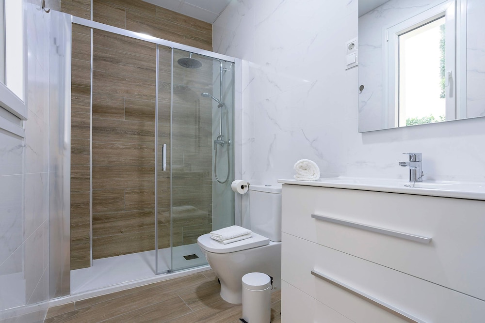 Elegant Apartment in C diz Patrocinio V