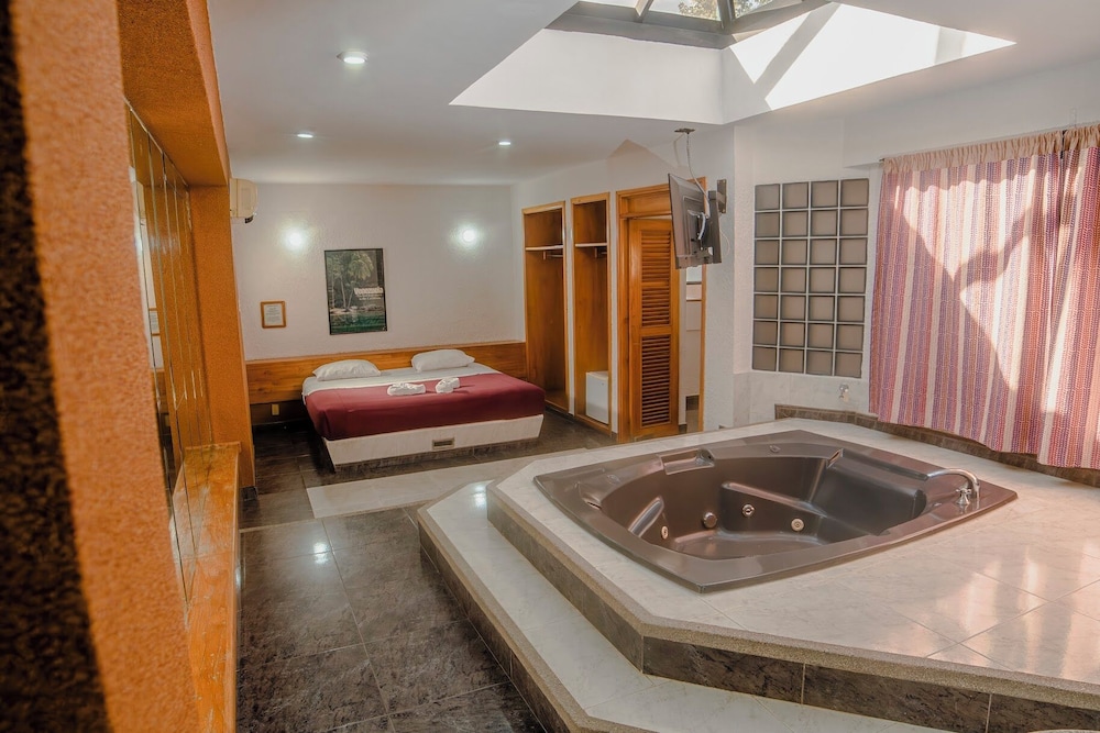 HOTEL ESPOR CA