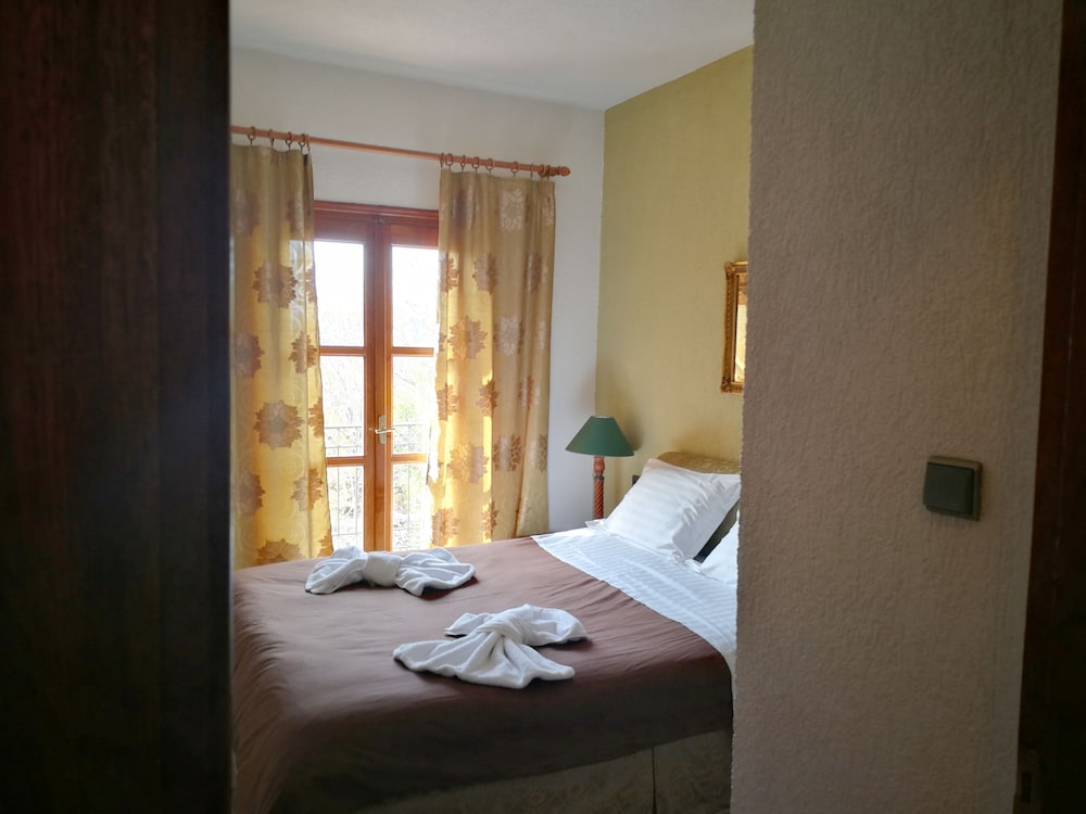 Nikky's Place - Property Image 16