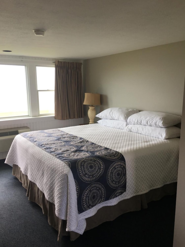 The Cutty Sark Motel