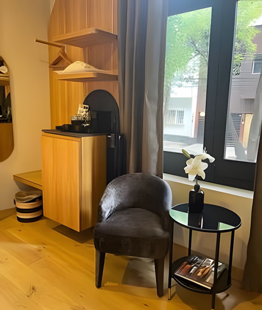 Modern Suite 3 - Heart of Roma Norte photo 3